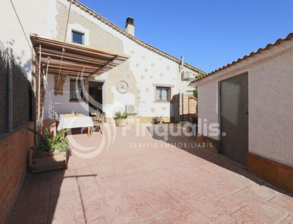 Chalet pareado en venta en Santa Eulàlia de Ronçana