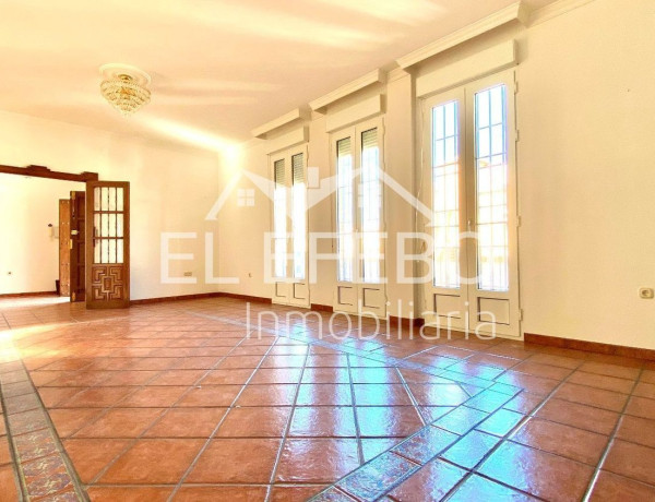 Casa o chalet independiente en venta en Zona Fuentemora