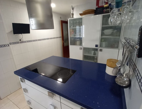 Piso en venta en calle Gelves