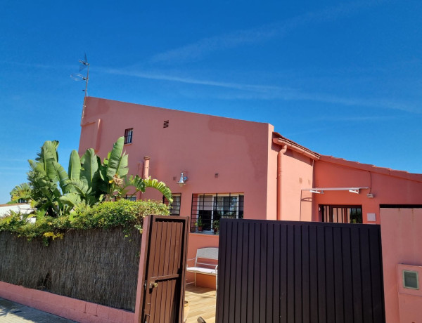 Casa o chalet independiente en venta en Alcazaba, 18