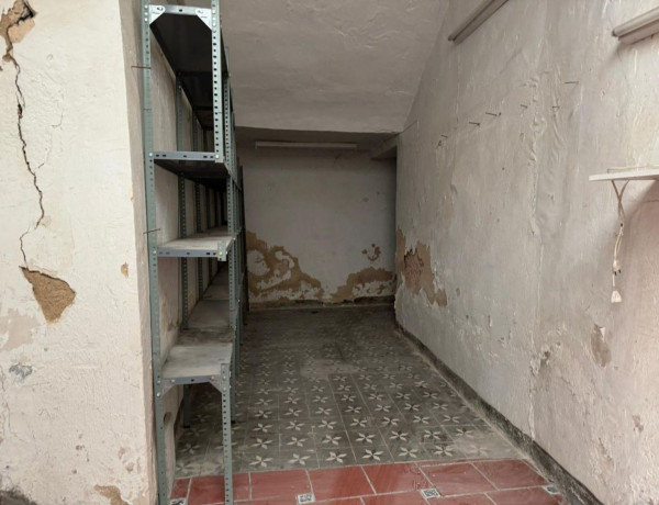 Chalet adosado en venta en puerta de Jaén, 16