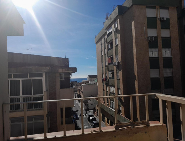 Piso en venta en calle Aguilar y Cano, 5