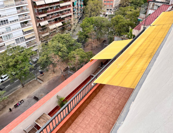 Alquiler de Oficina en avenida de Josep Tarradellas