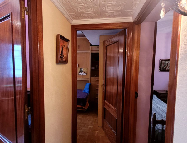 Piso en venta en calle San Dionisio