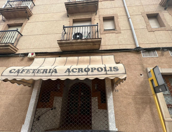 Local en venta en calle del Campo, 10