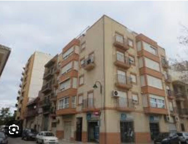 Piso en venta en avenida de valencia