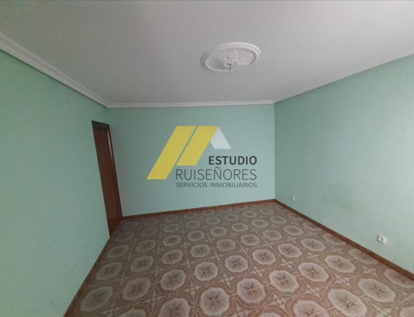 Chalet adosado en venta en calle Convento, 11