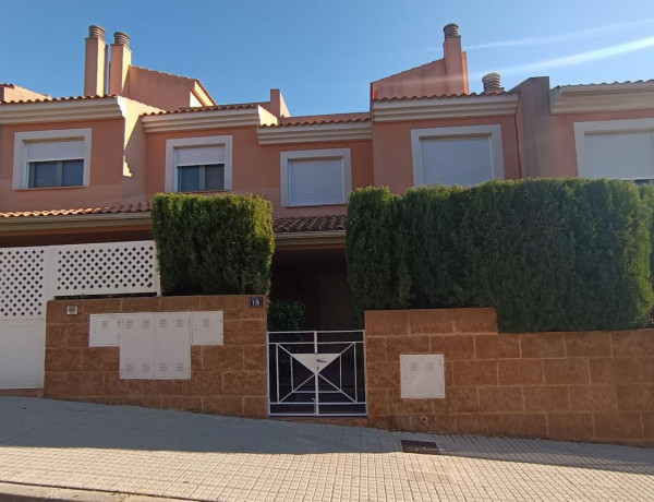 Chalet adosado en venta en Son Xigala