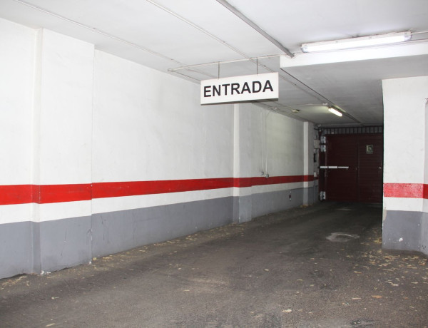Garaje en venta en calle de València, 500