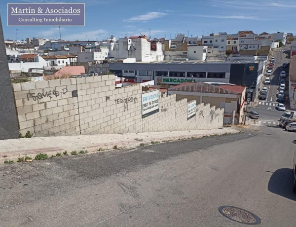 Terreno en venta en calle Castillo de Cumbres Mayores, 2