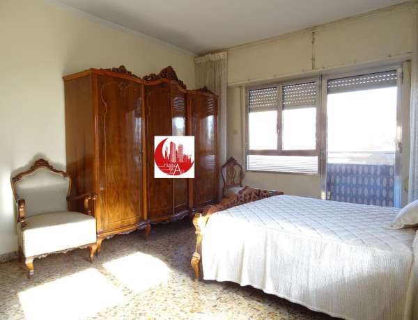 Casa o chalet independiente en venta en La Concepción