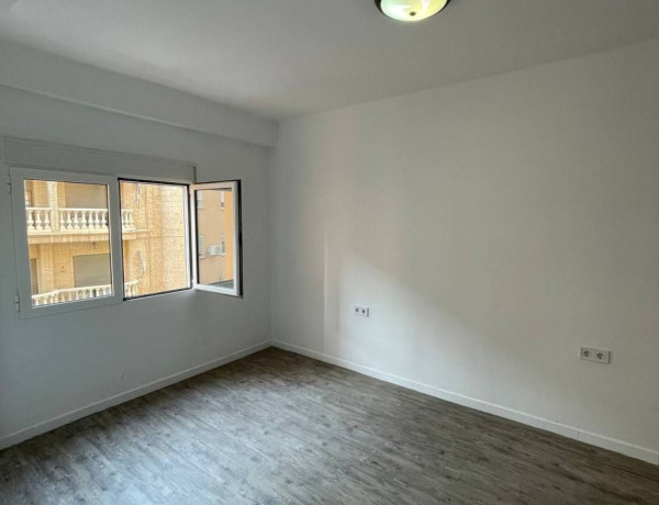 Piso en venta en calle de la Mare de Déu de Montiel, 34