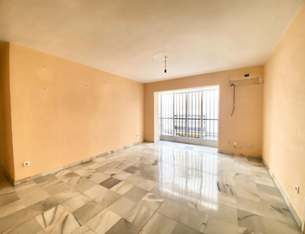 Piso en venta en calle Buiza y Mensaque, 14