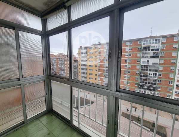 Piso en venta en calle Francisco Grandmontagne