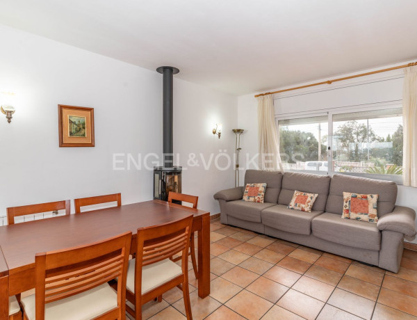 Casa o chalet independiente en venta en Riells i Viabrea