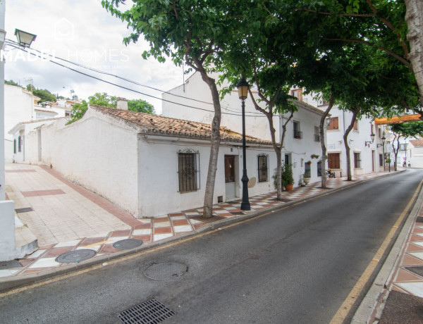 Casa o chalet independiente en venta en avenida Juan Luis Peralta, 13