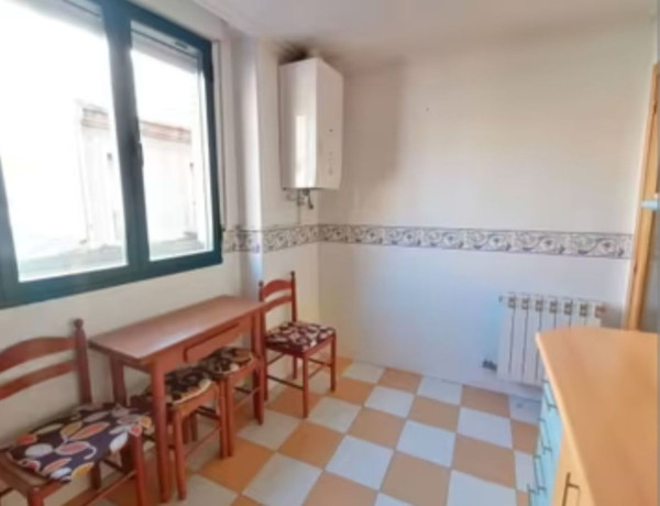 Piso en venta en calle Claudio Moyano, 8