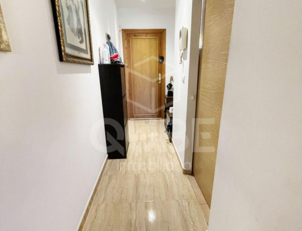 Piso en venta en calle Budapest, 5