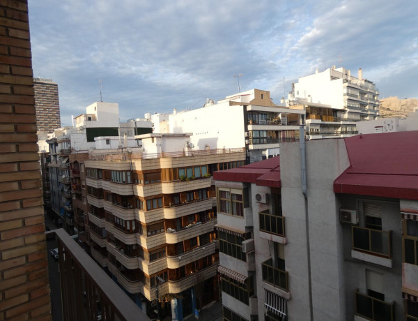 Piso en venta en calle Alemania