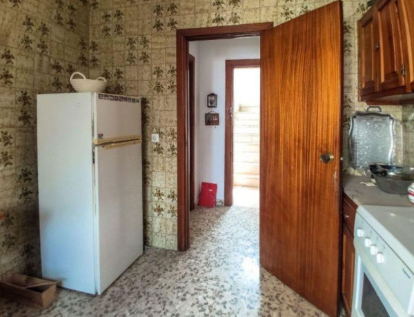 Piso en venta en calle Córdoba, 3