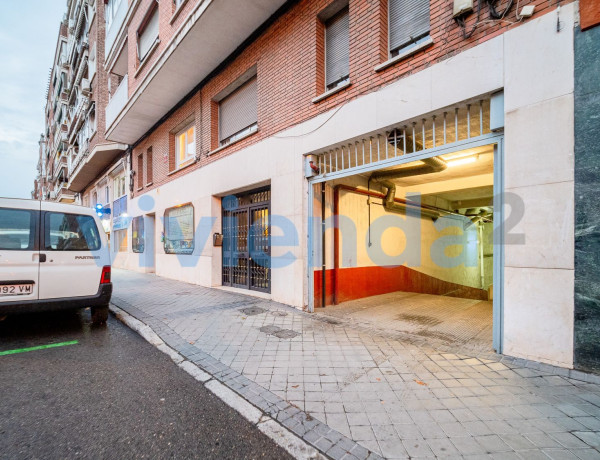 Garaje en venta en calle de Cartagena