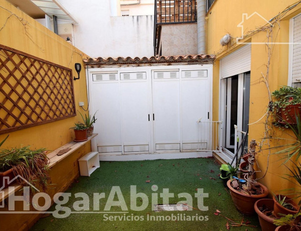 Chalet adosado en venta en Onda