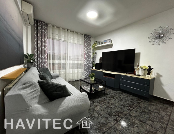 Piso en venta en Grup Vint-I-Cinc de Setembre