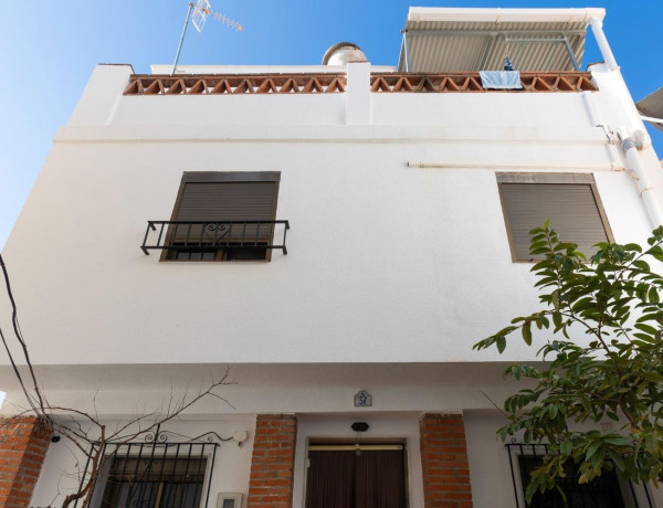 Casa o chalet independiente en venta en calle Cargadero