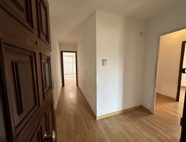 Piso en venta en avenida de Santa Eulàlia