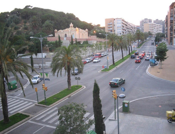 Piso en venta en calle Torrent de la Pólvora