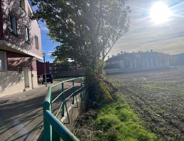 Terreno en venta en calle de Burgos