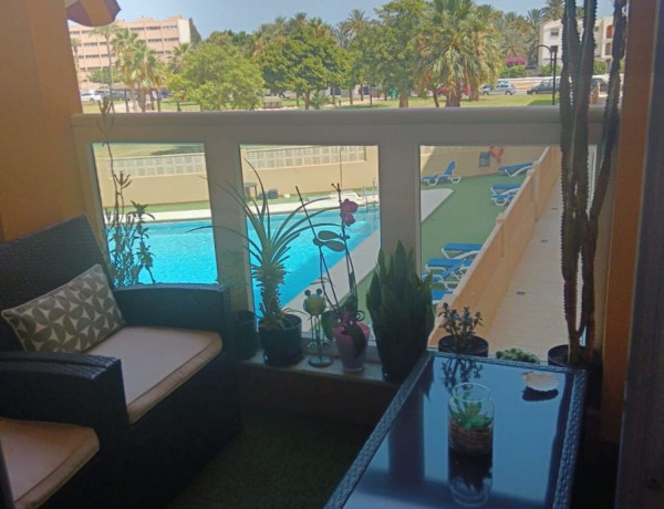 Piso en venta en Aguadulce sur