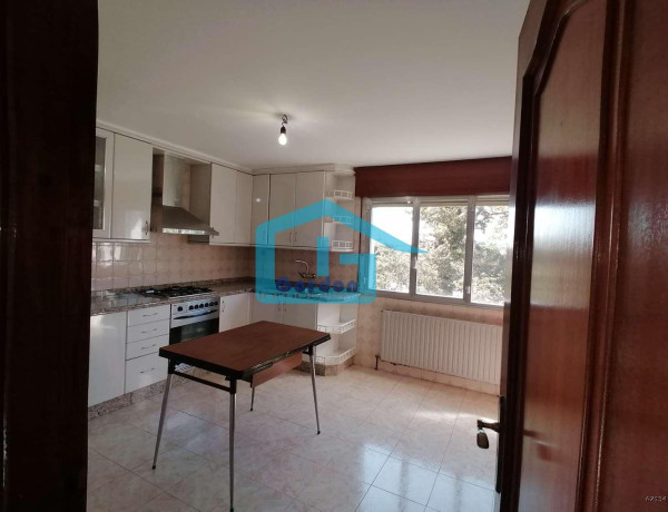 Casa o chalet independiente en venta en Zona María Victoria Moreno