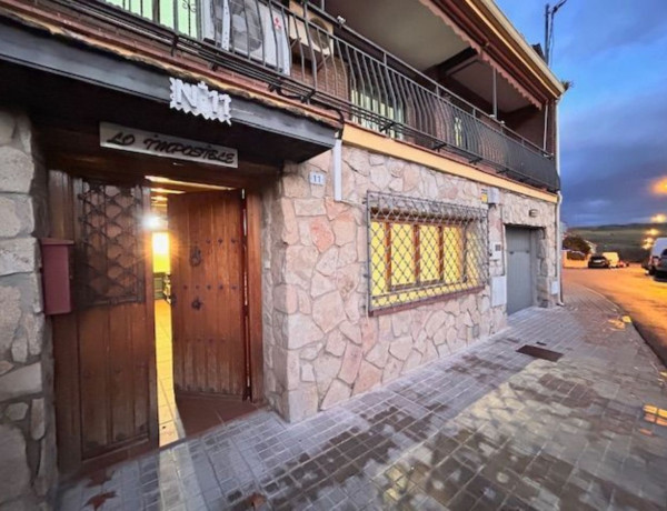 Chalet pareado en venta en calle de la fuente