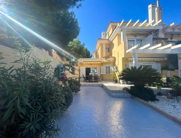 Casa o chalet independiente en venta en calle Monte de Santa Pola