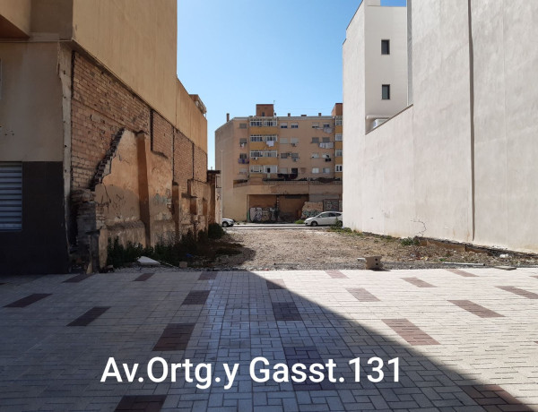 Terreno en venta en avenida de José Ortega y Gasset, 131