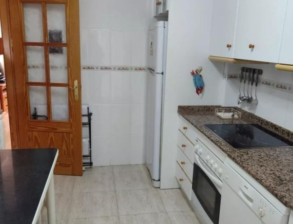 Chalet adosado en venta en calle Pintor Nicolau