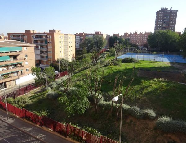 Piso en venta en calle de Longares