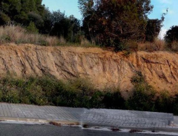 Terreno en venta en Urb. Portinyol, Urbanitzacions