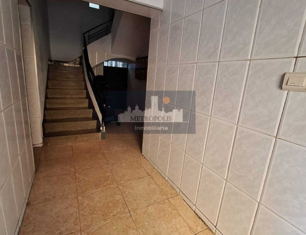 Piso en venta en calle Capitán Cortés