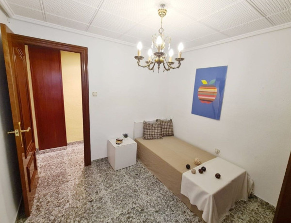 Piso en venta en calle Leandro de Saralegui