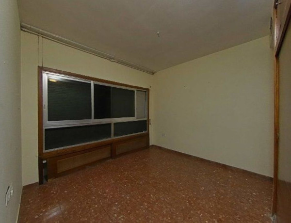 Piso en venta en calle Coredera