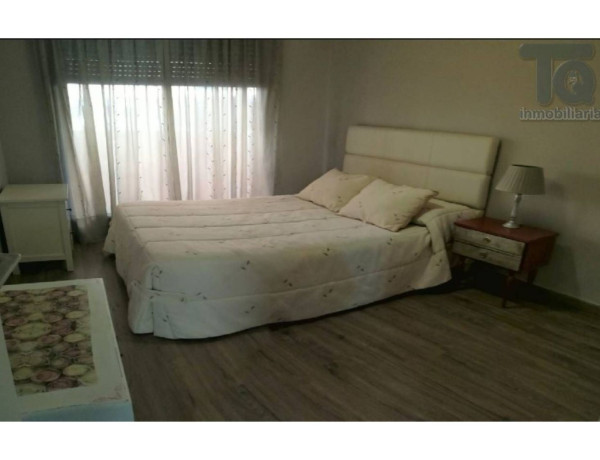 Chalet adosado en venta en Rm-620