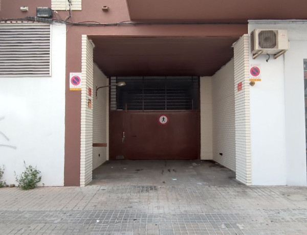 Alquiler de Garaje en calle del Poeta Antonino Chocomeli, 8