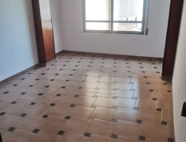 Piso en venta en Ensanche-Diputación