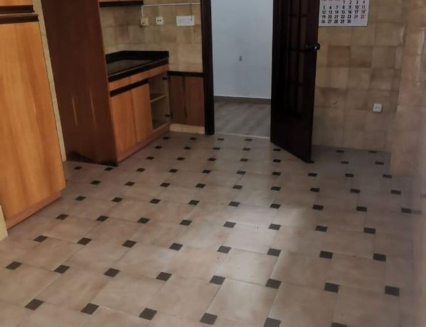 Piso en venta en Ensanche-Diputación