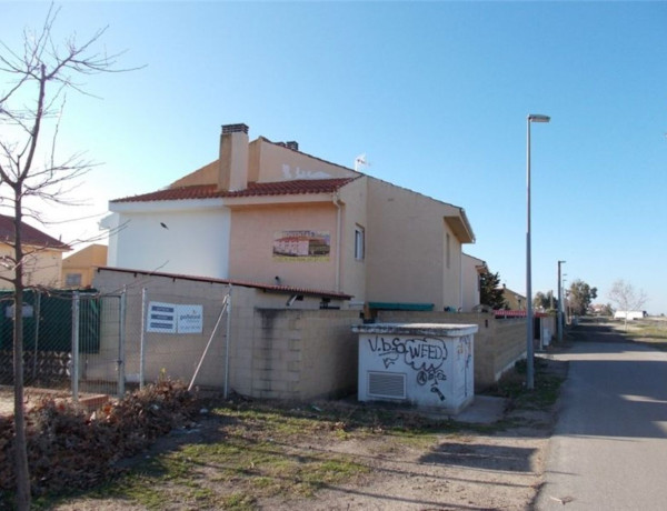 Casa o chalet independiente en venta en calle Extremadura