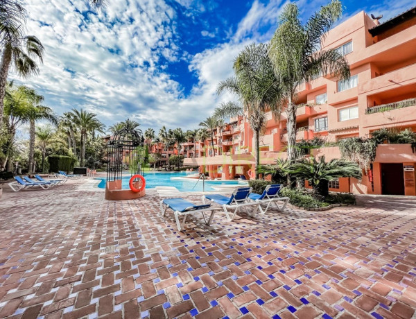 Alquiler de Casa o chalet independiente en El Oasis de Marbella