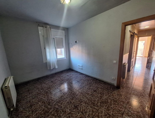 Piso en venta en Poble - Casc Antic