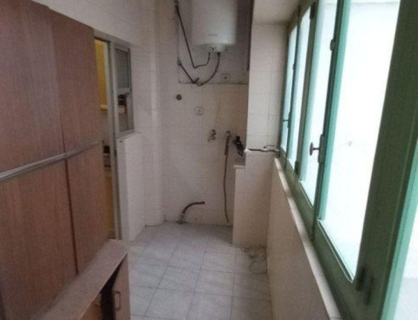 Piso en venta en Ensanche-Diputación